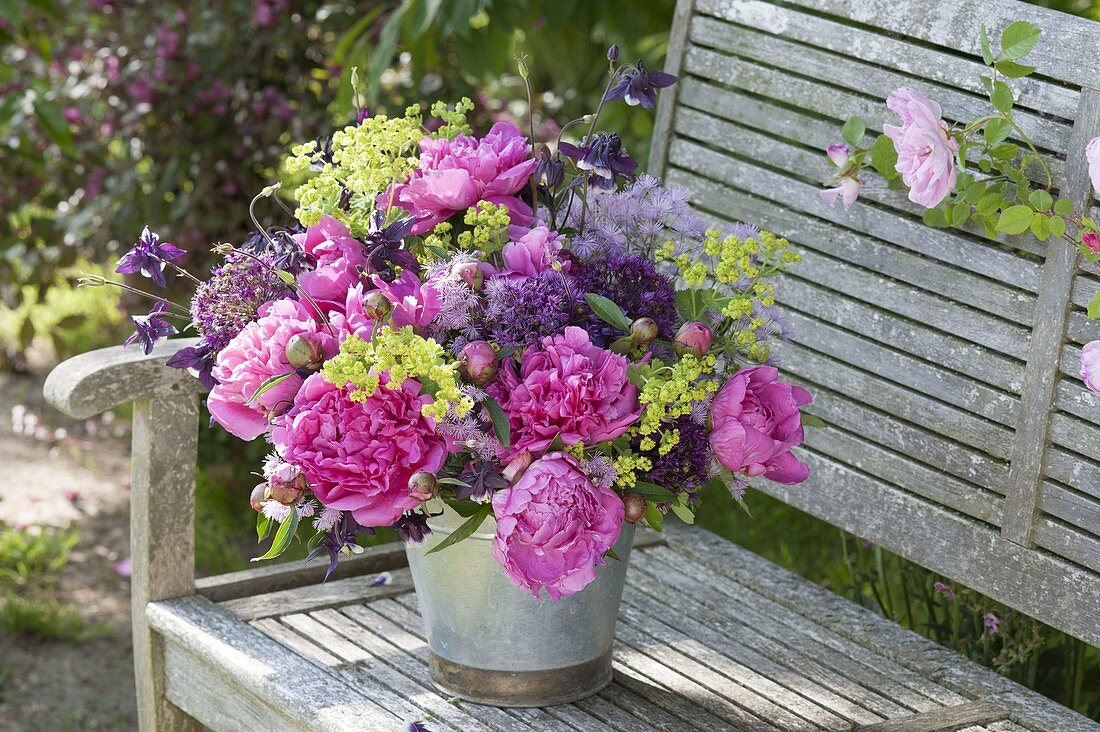 Lush bouquet from Paeonia, Alchemila