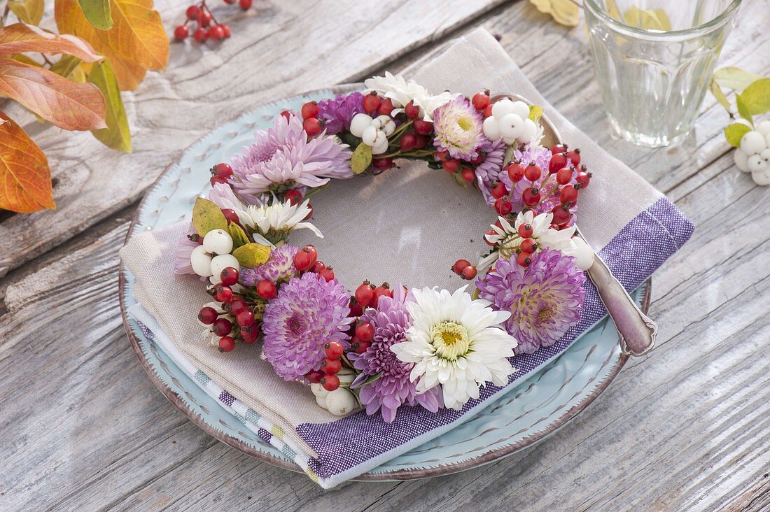 Small autumn wreath made with chrysanthemum (autumn chrysanthemum)