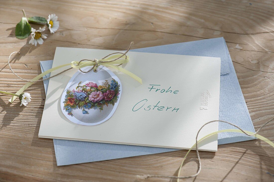 Easter greeting card 'Frohe Ostern', designed with Easter wafer