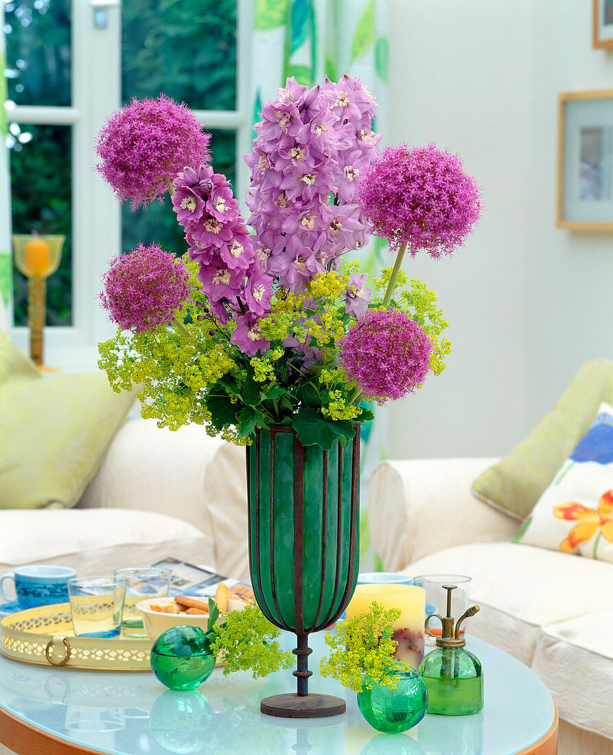 Bouquet of Delphinium, Allium giganteum