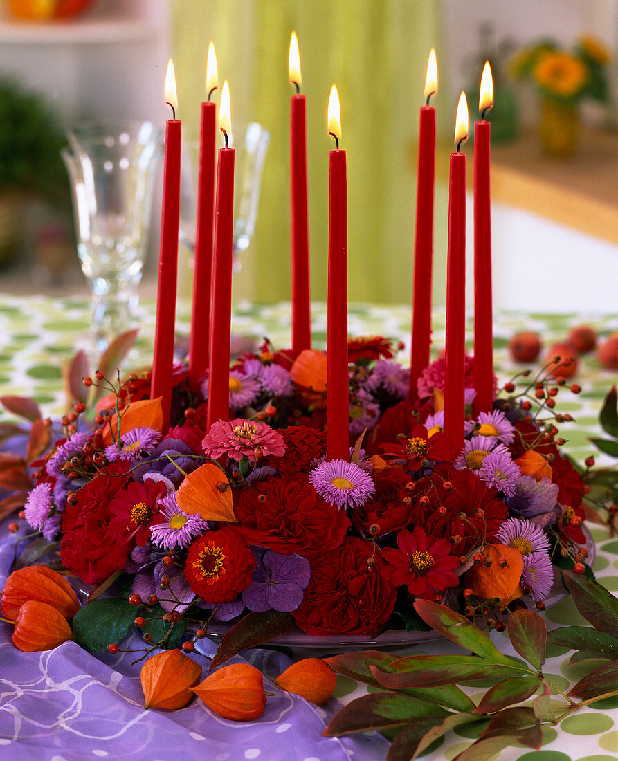 Autumn wreath with flowers of asters, zinnia (zinnia), roses, hydrangea (hydrangea)