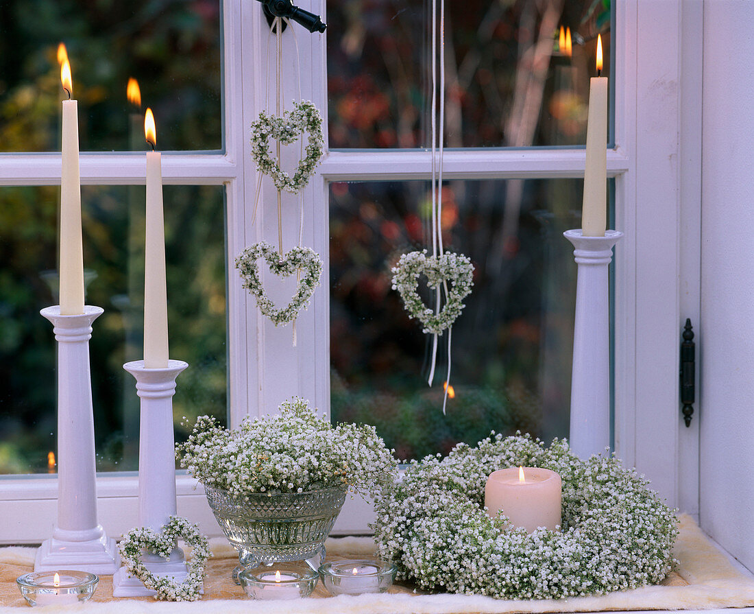 Hearts and wreath of Gypsophila (baby's breath)