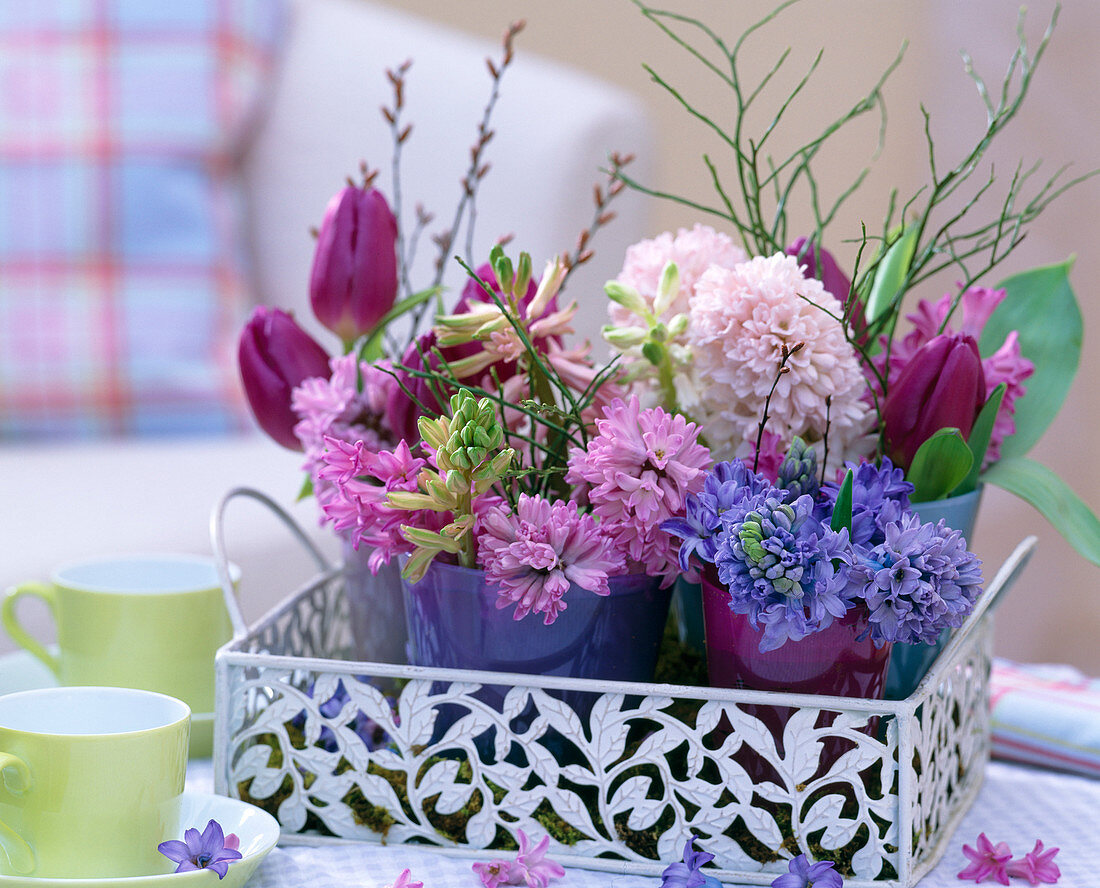 Metal tray with Hyacinthus (Hyacinths), Tulipa (Tulips)