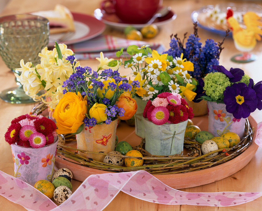 Myosotis (forget-me-not), bellis (daisies), ranunculus