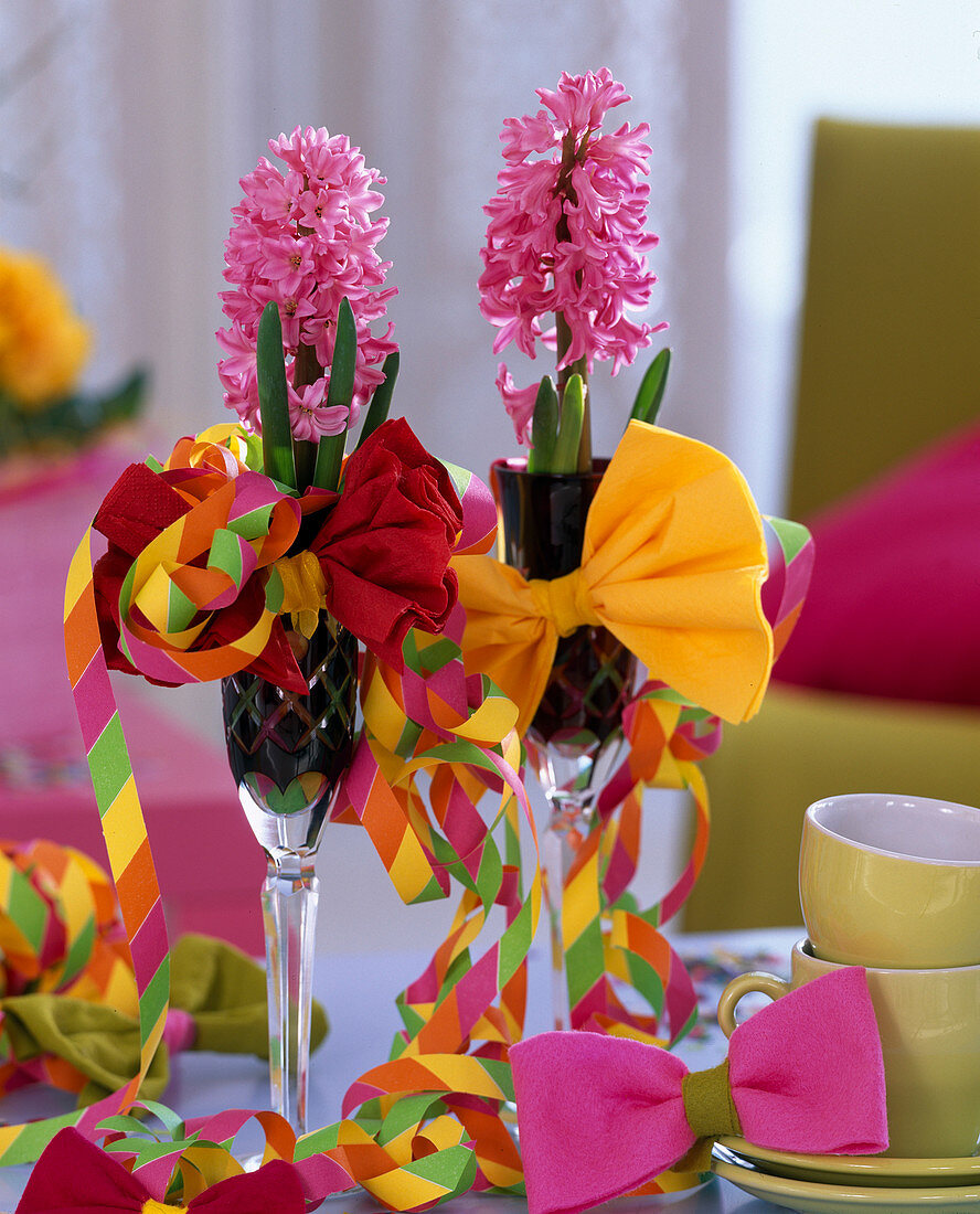 Hyacinthus (hyacinth flowers), in champagne glasses, felt flies, streamers