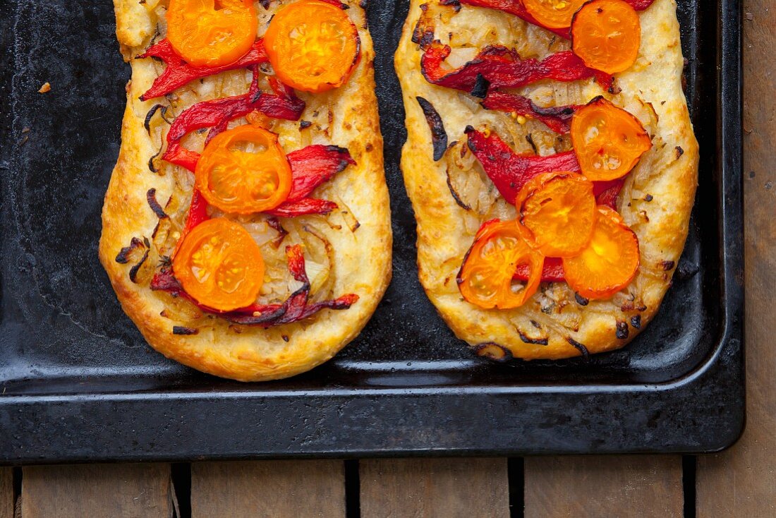 Focaccia with tomatoes and red pepper