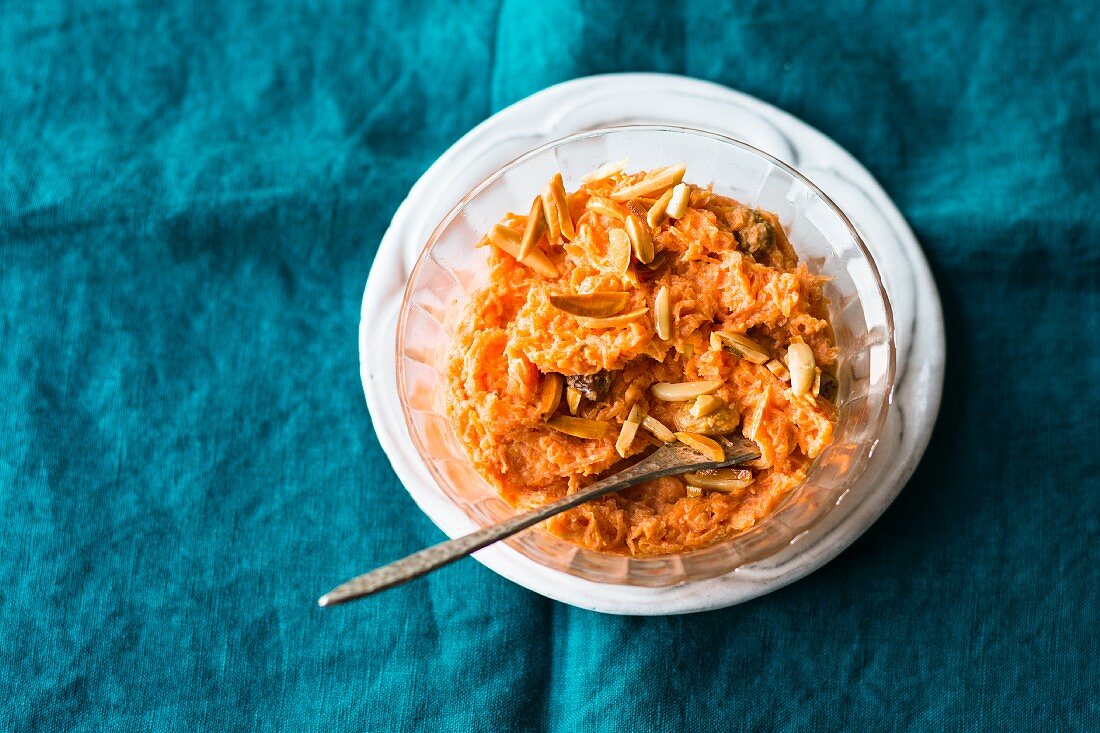 Carrot halva with almonds (India)