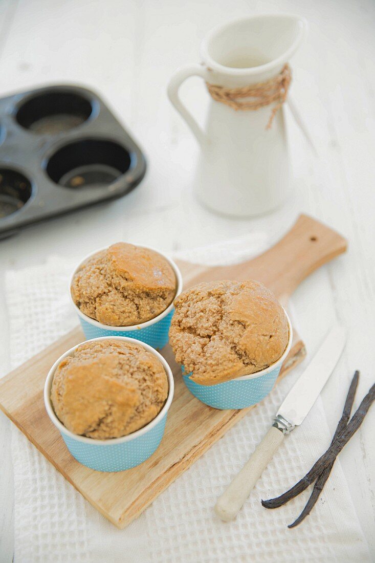 Gluten-free banana muffins and two vanilla pods