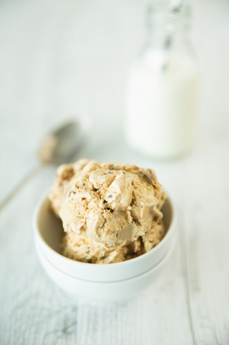 Peanut butter ice cream in a bowl