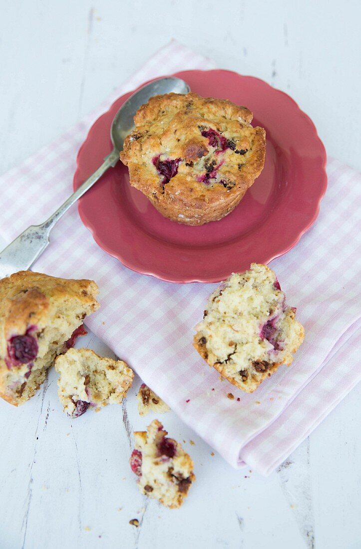 Vegan cranberry and oat muffins