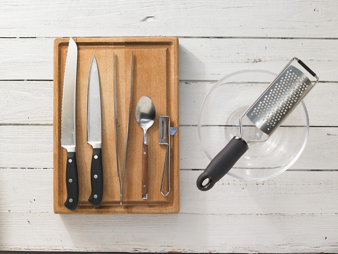 Kitchen utensils for making a fish cream