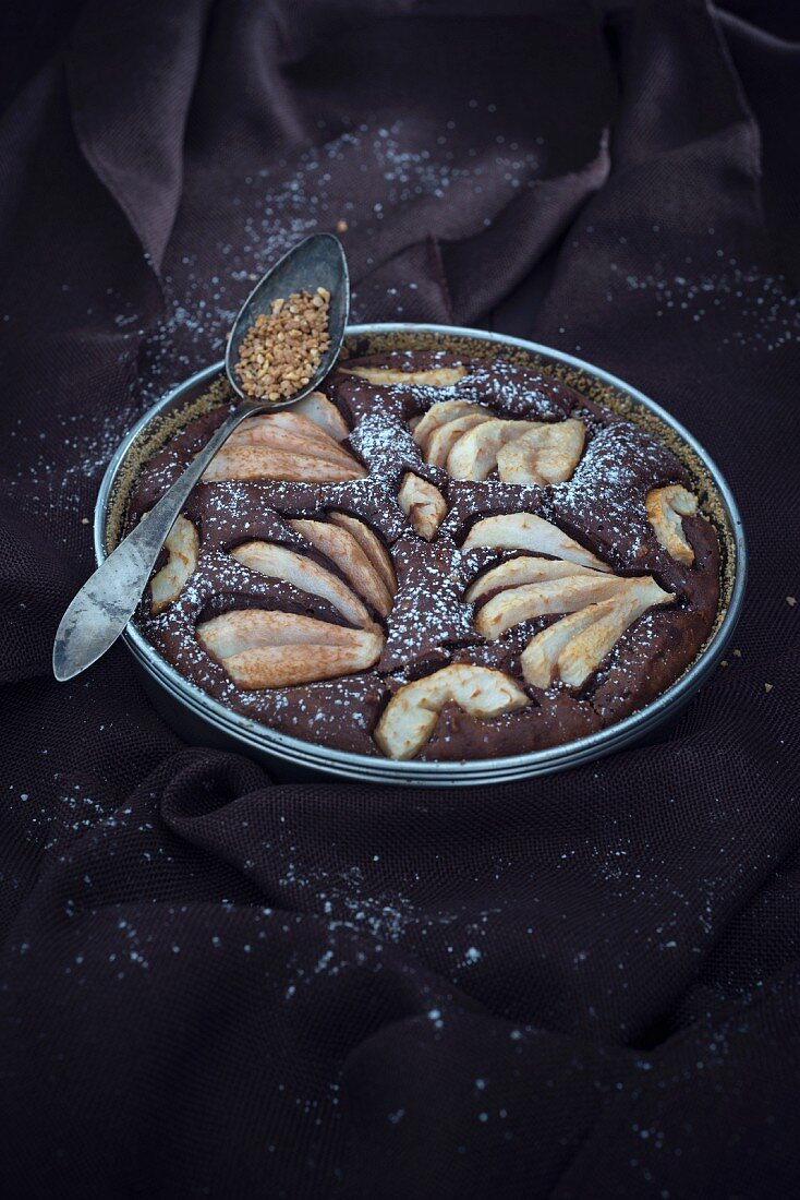 Veganer Birnen-Nuss-Kuchen