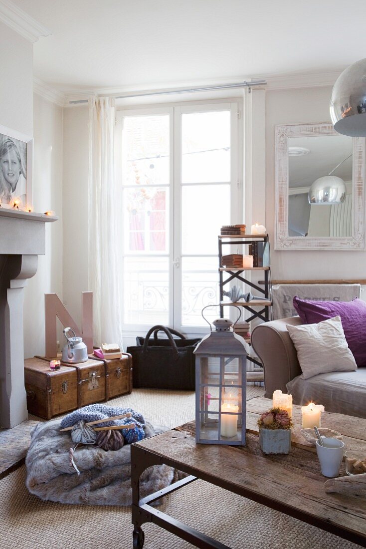 Cosy, candlelit living room