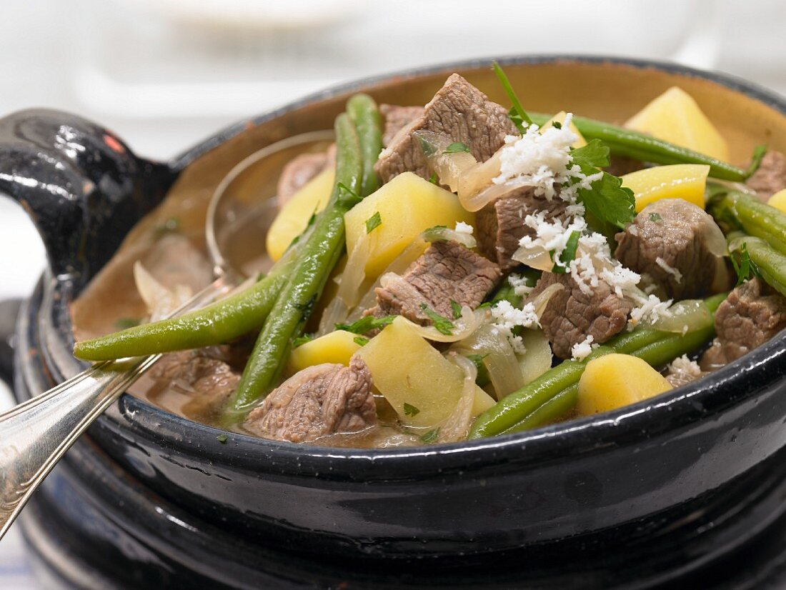 Beef stew with green beans