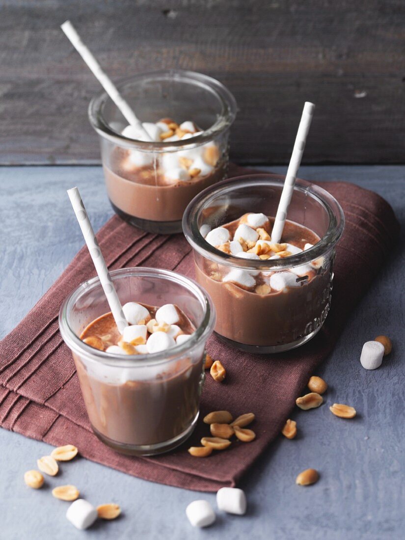 'Dream a little Dream' - peanut hot chocolate with mini marshmallows