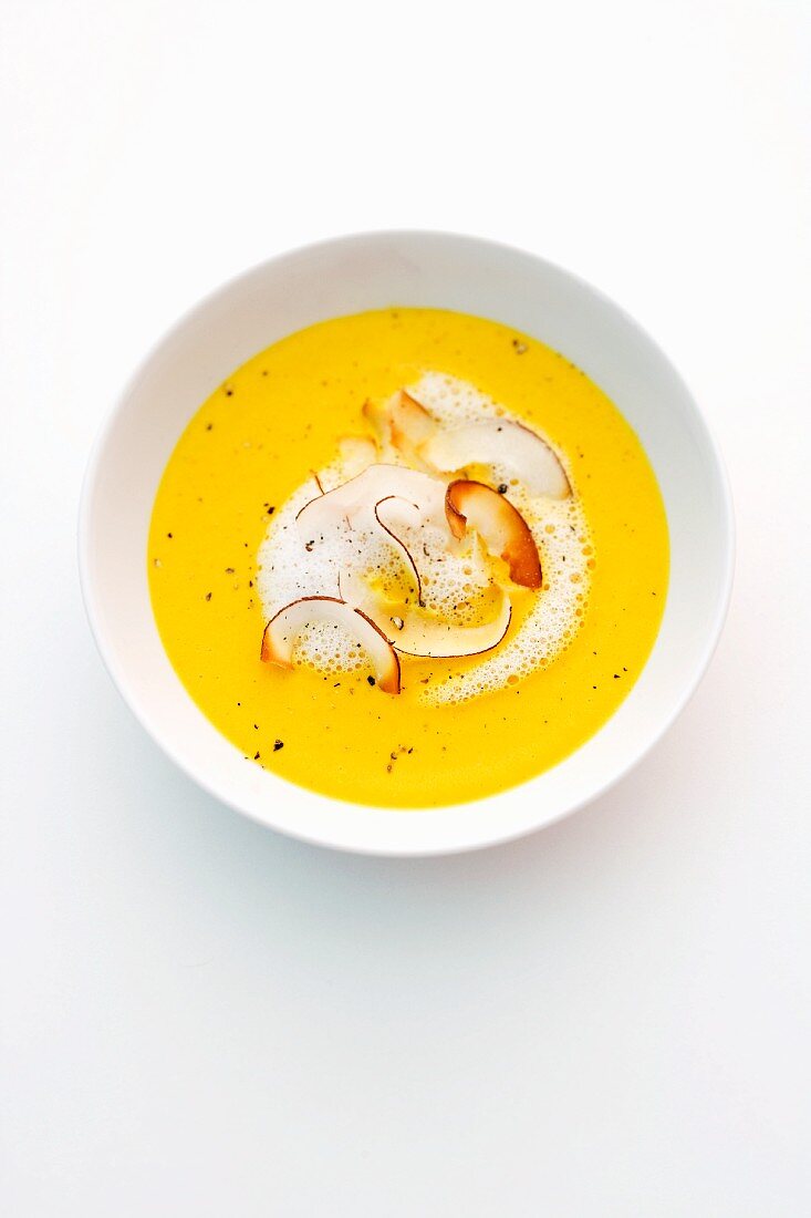 Carrot soup with coconut