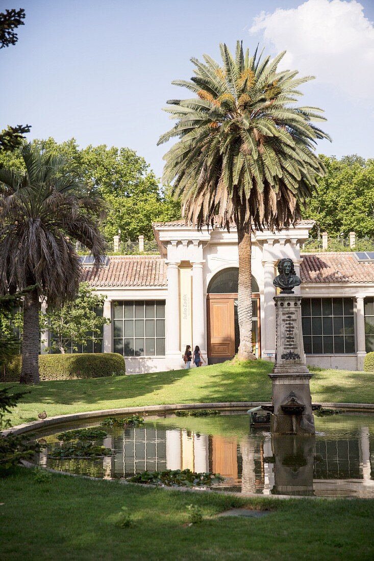 The pavilion in the Real Jardín Botánico de Madrid botanical garden, Spain