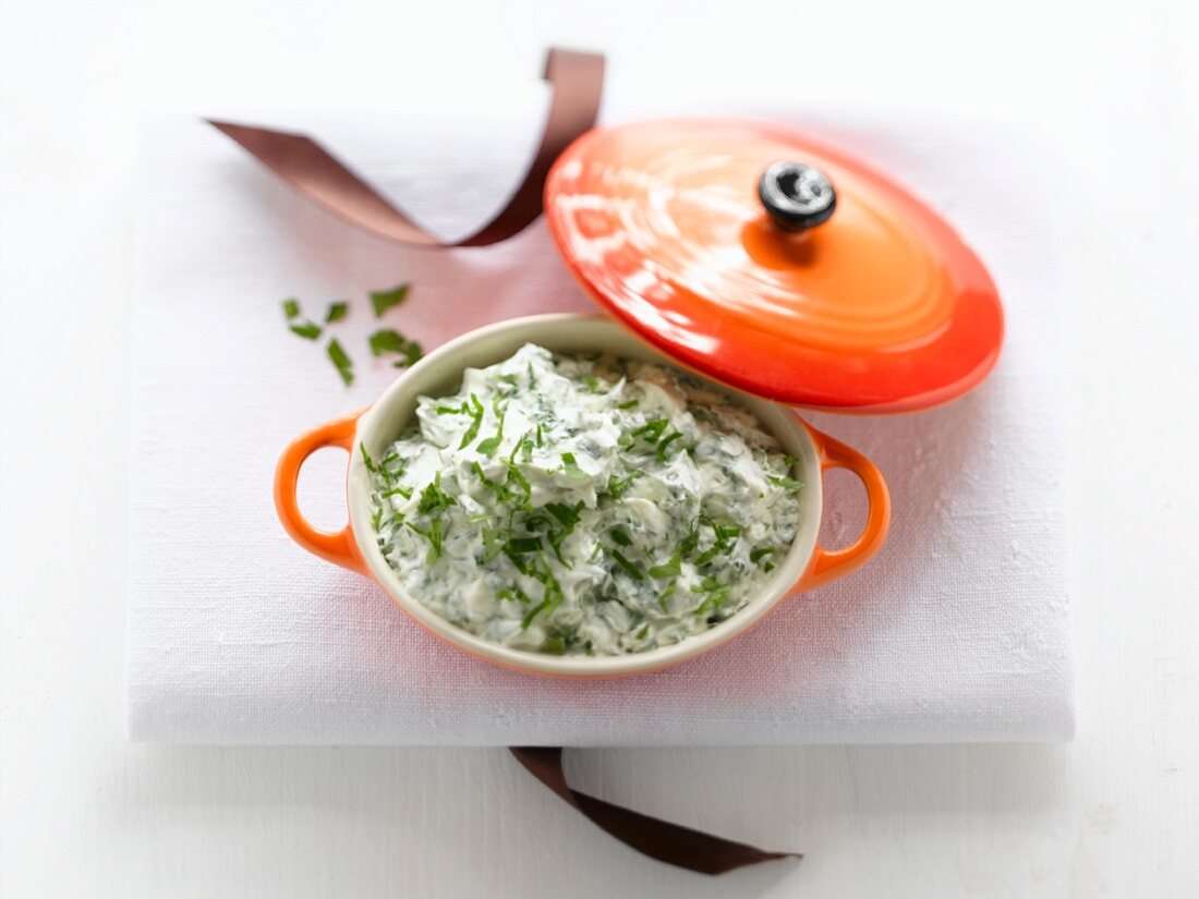 Fresh cheese with parsley