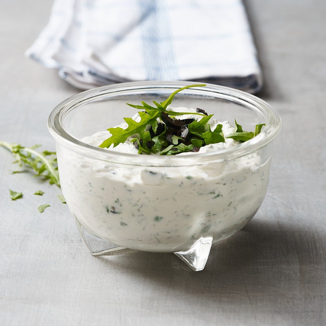 Cream cheese dip with rocket (low lactose)