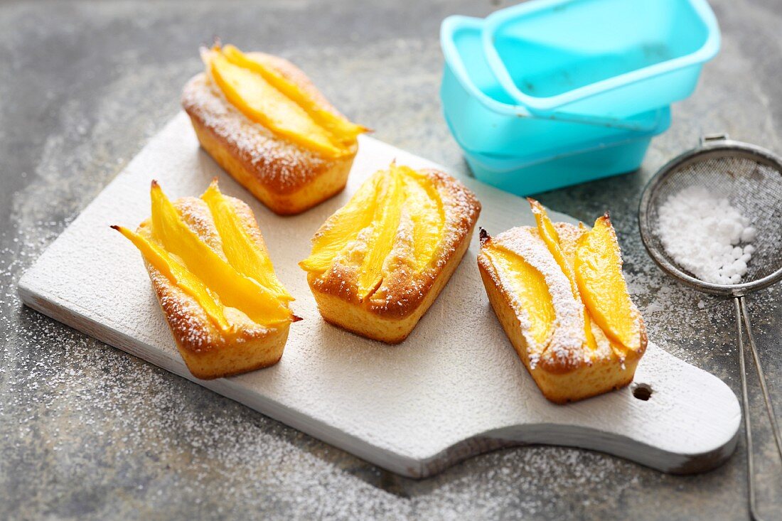 Small mango sponge cakes