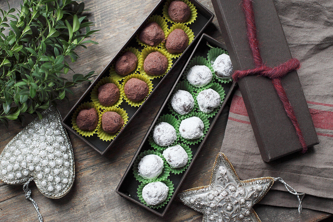 Spiced chocolate truffles as a Christmas gift