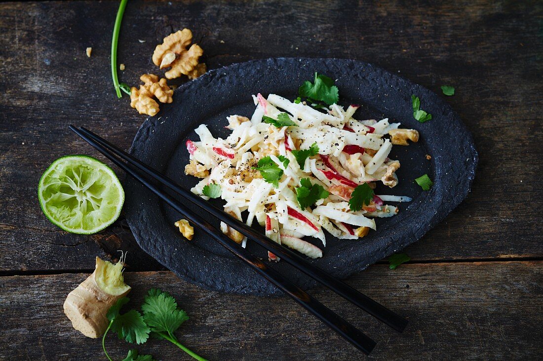 Vegan Asian Waldorf salad (soya-free)