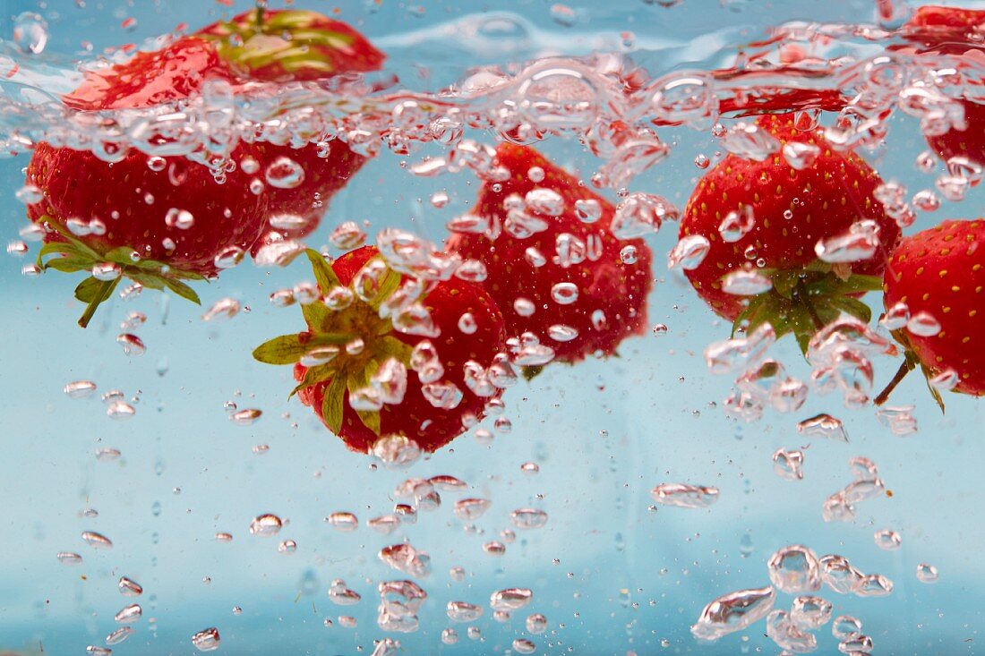 Strawberries in bubbly water