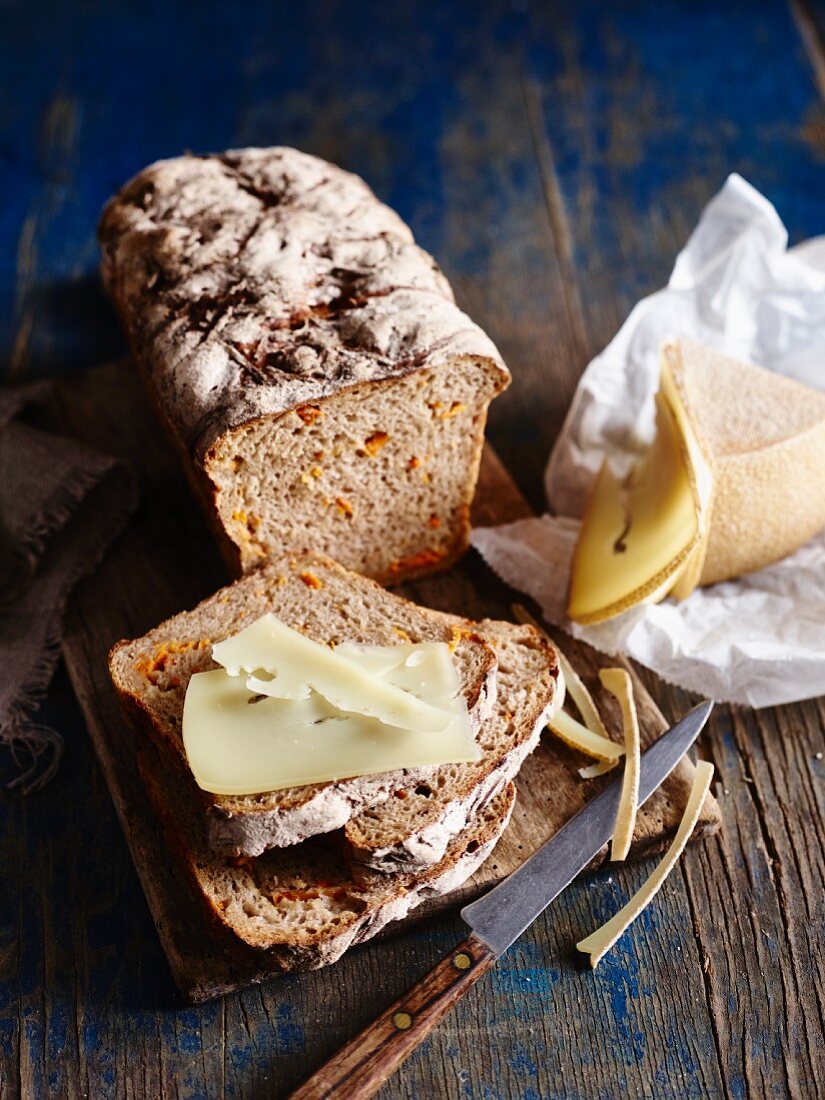 Sliced carrot and rye bread with cheese