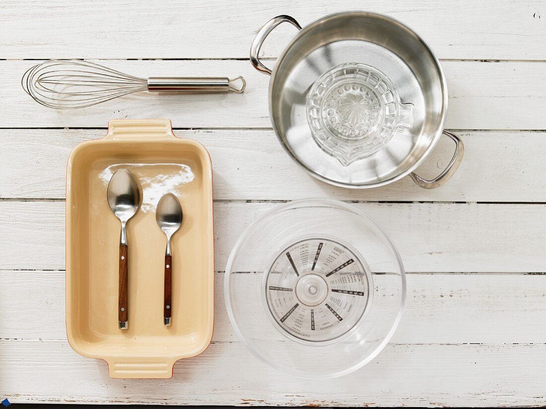 Kitchen utensils for making granita