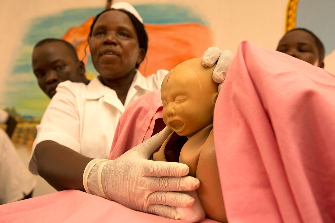 Childbirth training in a hospital