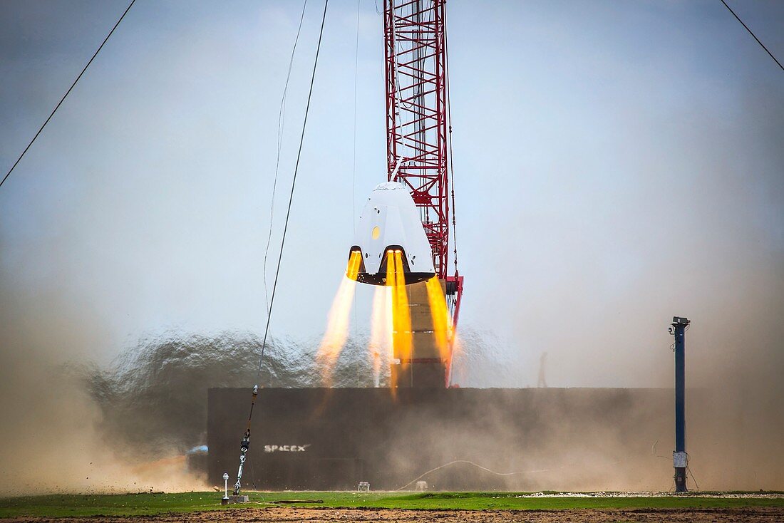 SpaceX's Crew Dragon hover test, 2015