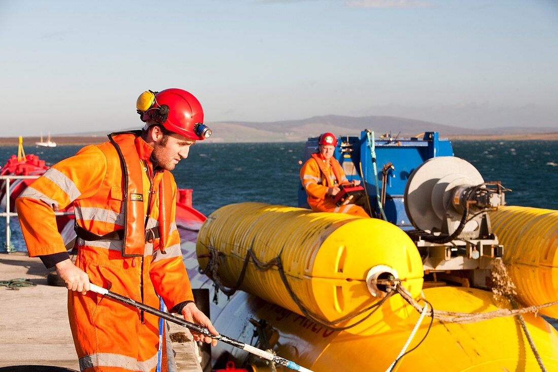 Wave energy generator