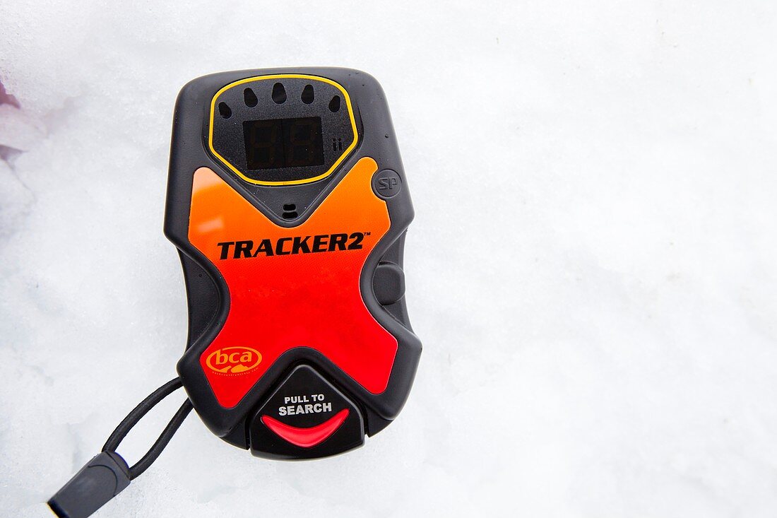 Avalanche transceivers