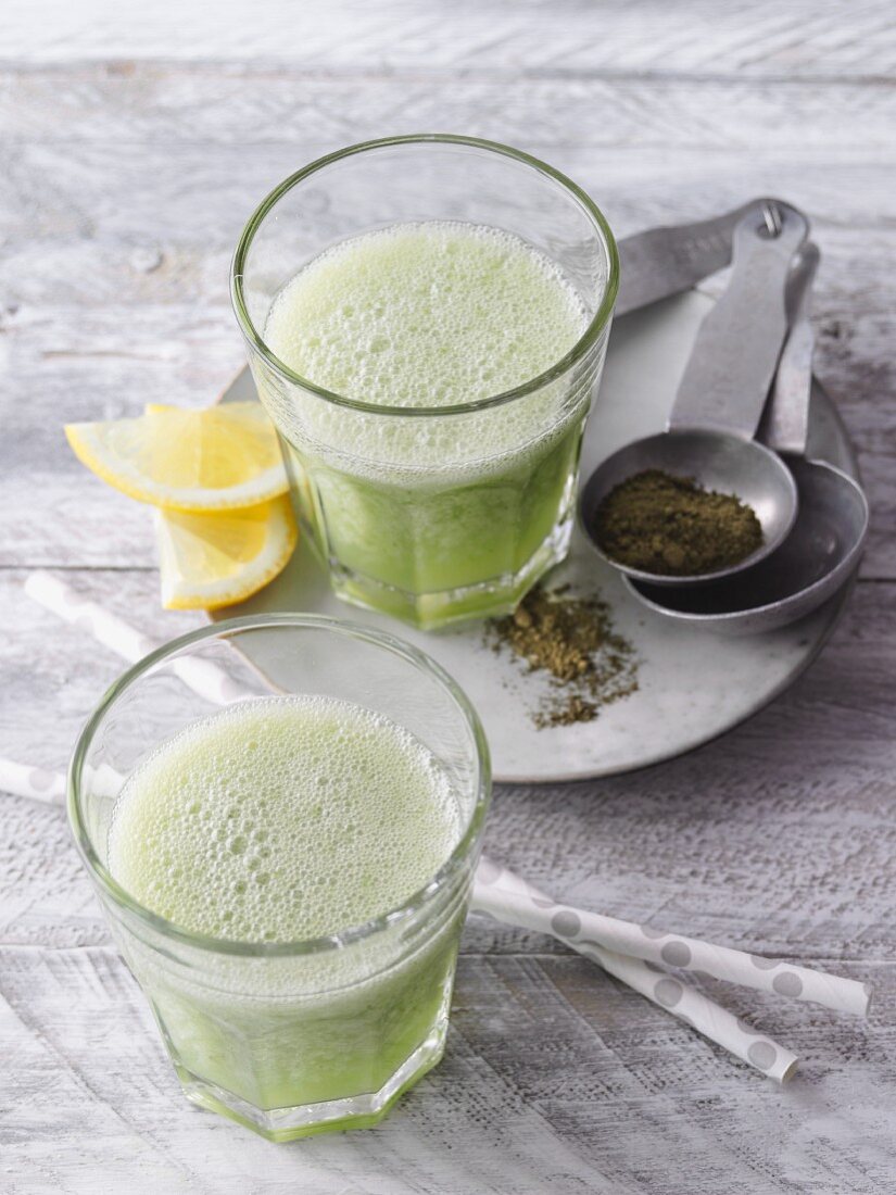 A revitalising green smoothie with banana and guarana