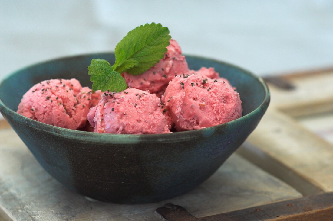 Raspberry ice cream with chia seeds
