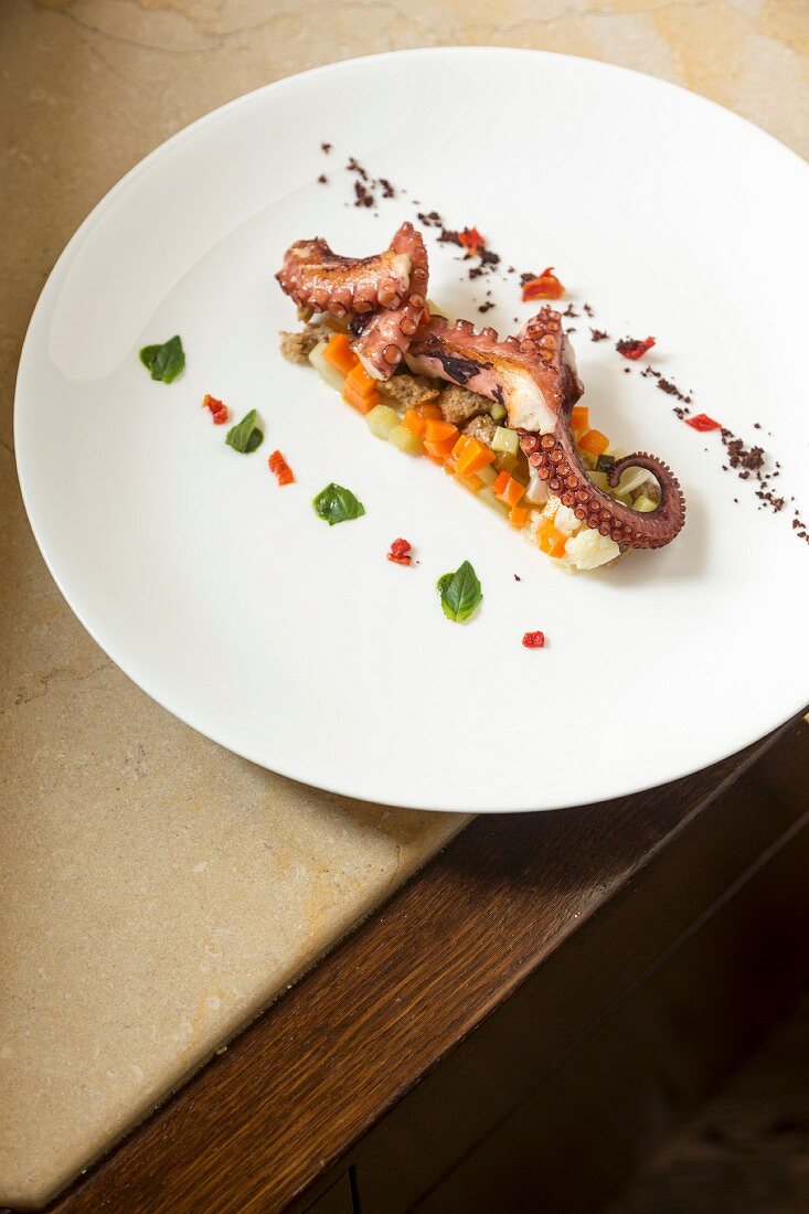 Monastero Santa Rosa: squid on a bed of pickled vegetables