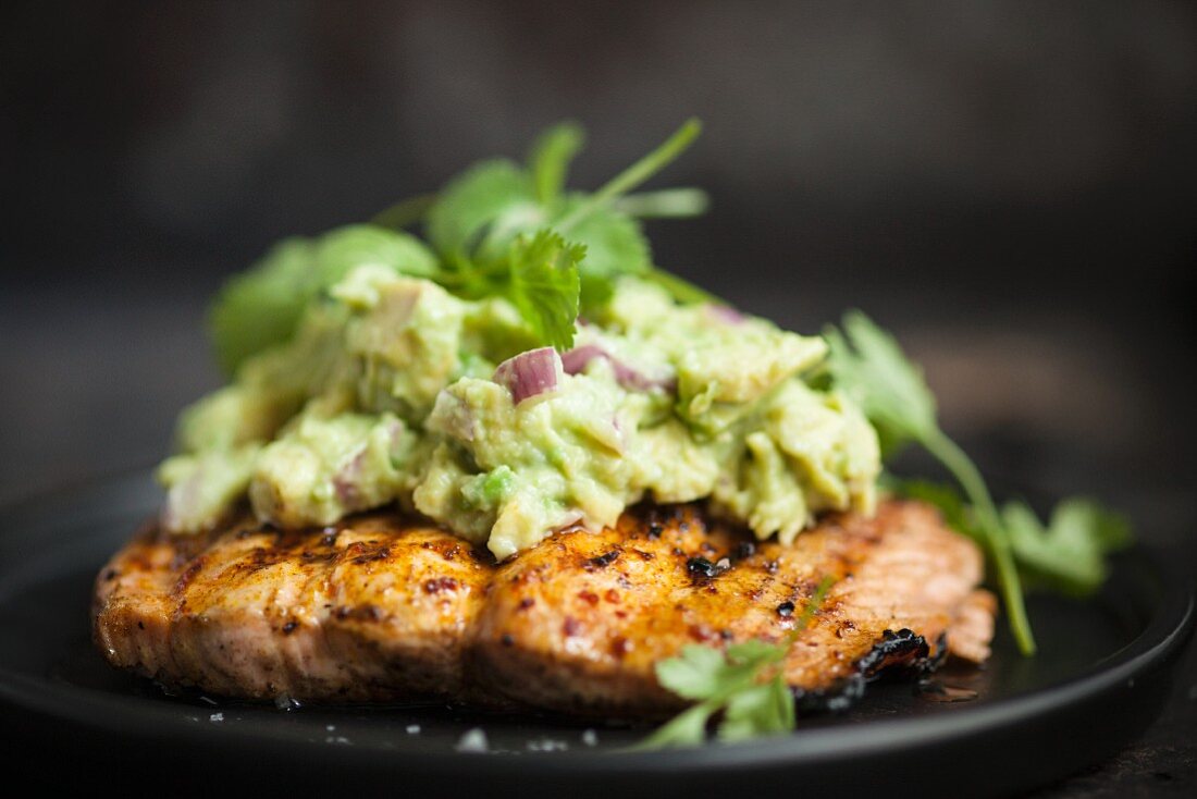 Grilled salmon with avocado cream