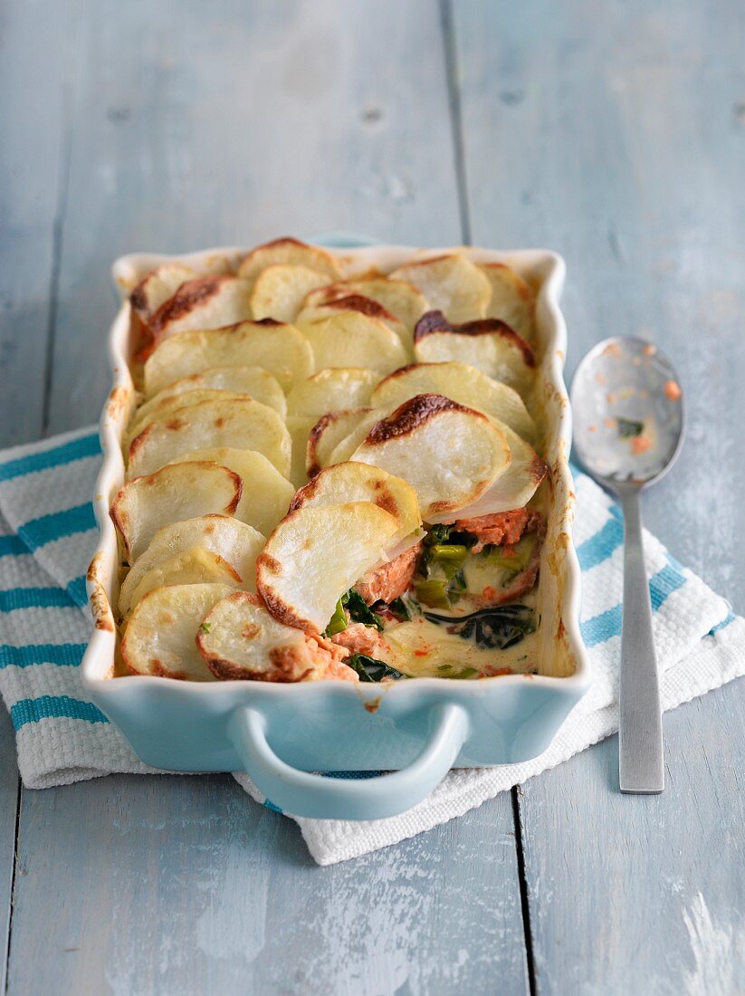 Lachs-Kartoffel-Pie mit Lauch