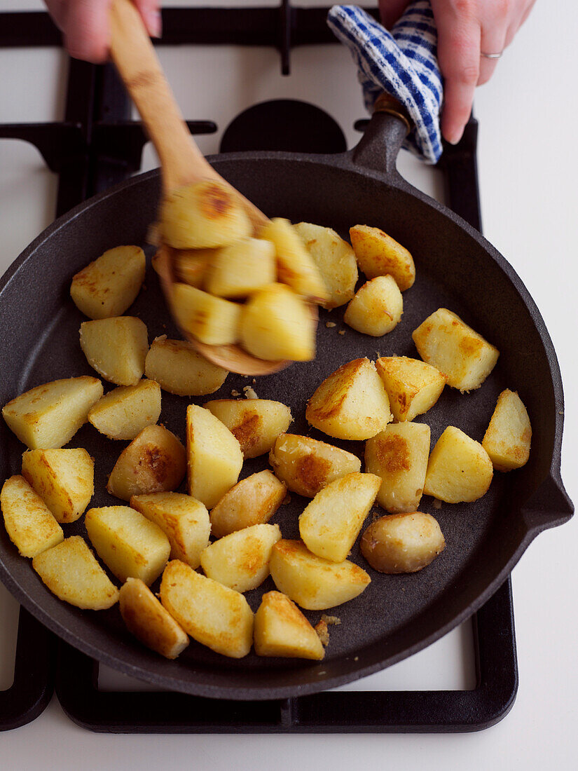 Fried potatoes