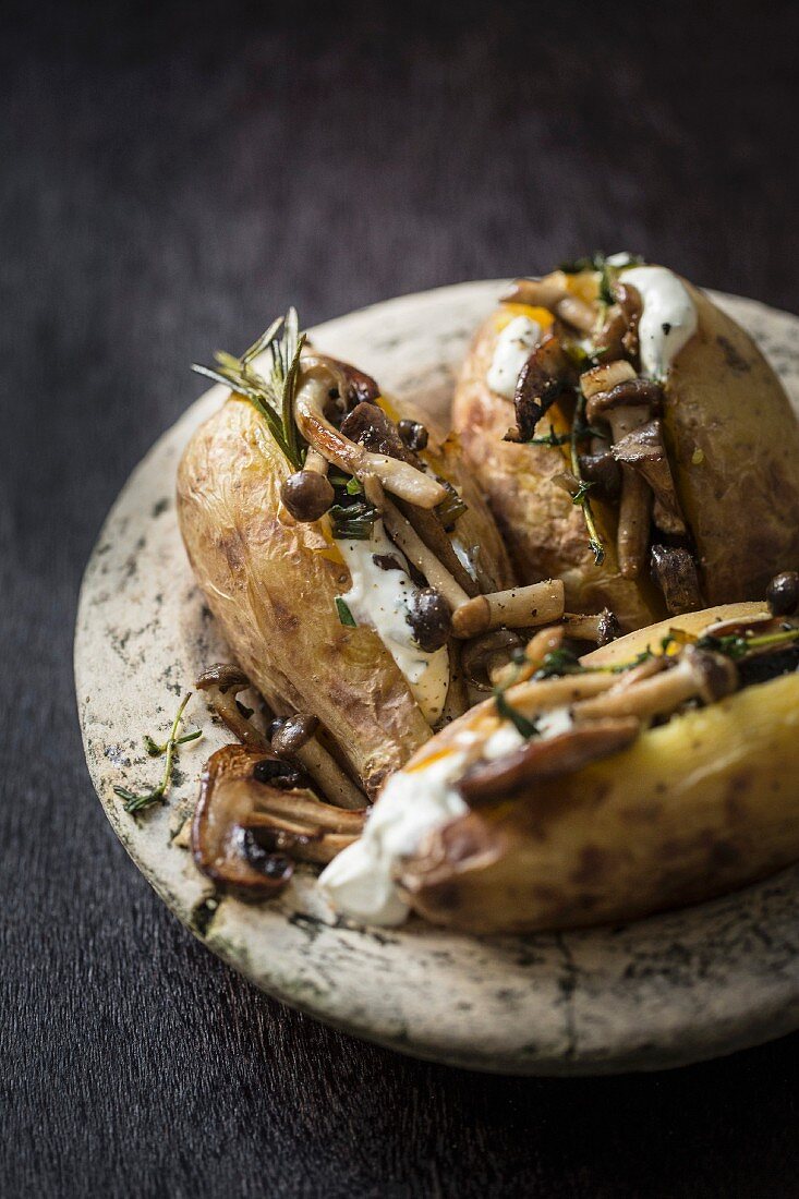 Baked potatoes with mushrooms