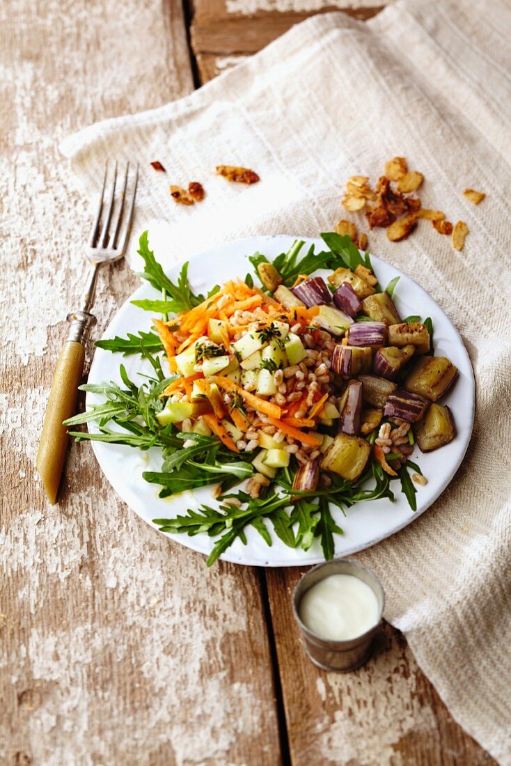 Sophisticated spelt and apple salad