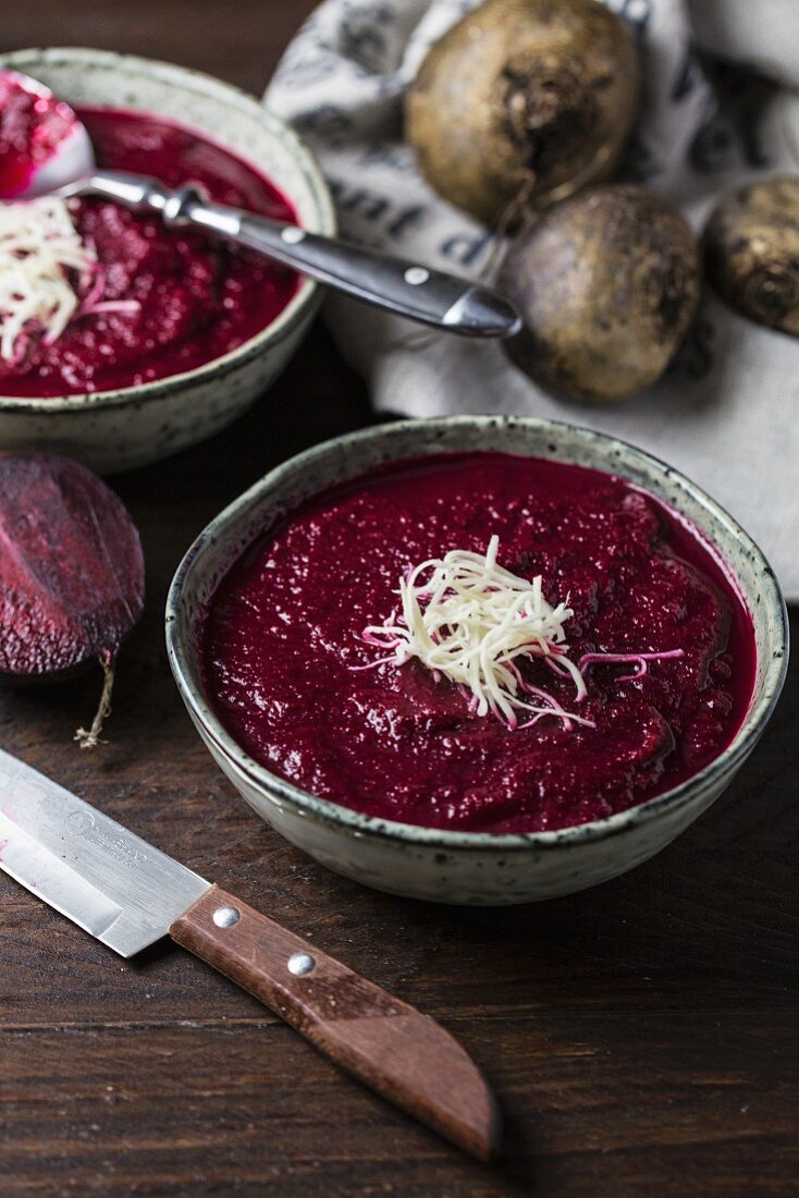 Beetroot soup with horseradish