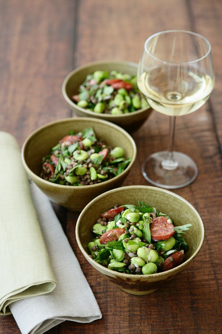 Bohnensalat mit Linsen und Chorizo