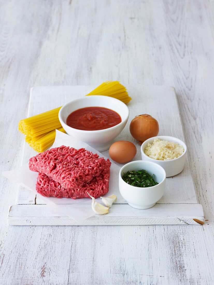 Ingredients for Spaghetti with Meatballs