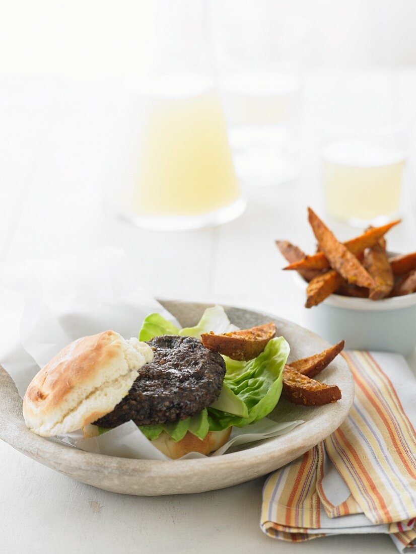 Black bean burger with sweet potato chips