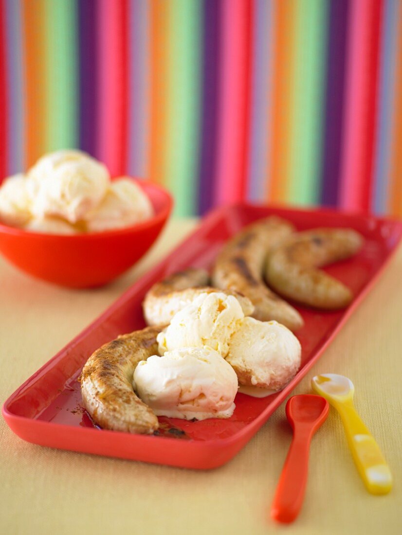 Kids Hot Bananas with Vanilla Ice-Cream