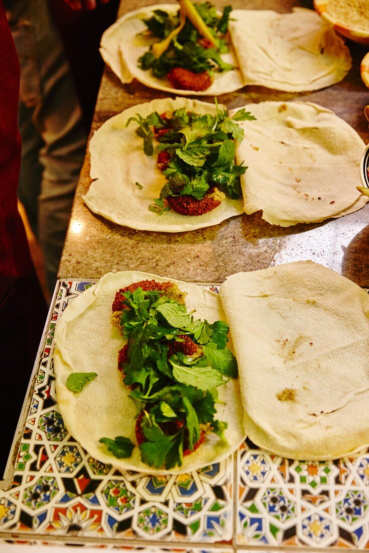 Falafel-Sandwiches im Imbiss BeirutBeirut, Untersendling, München