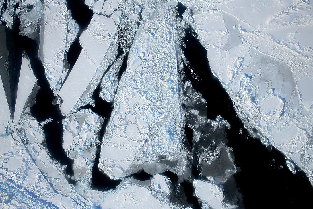 Arctic sea ice at lowest maximum,2015
