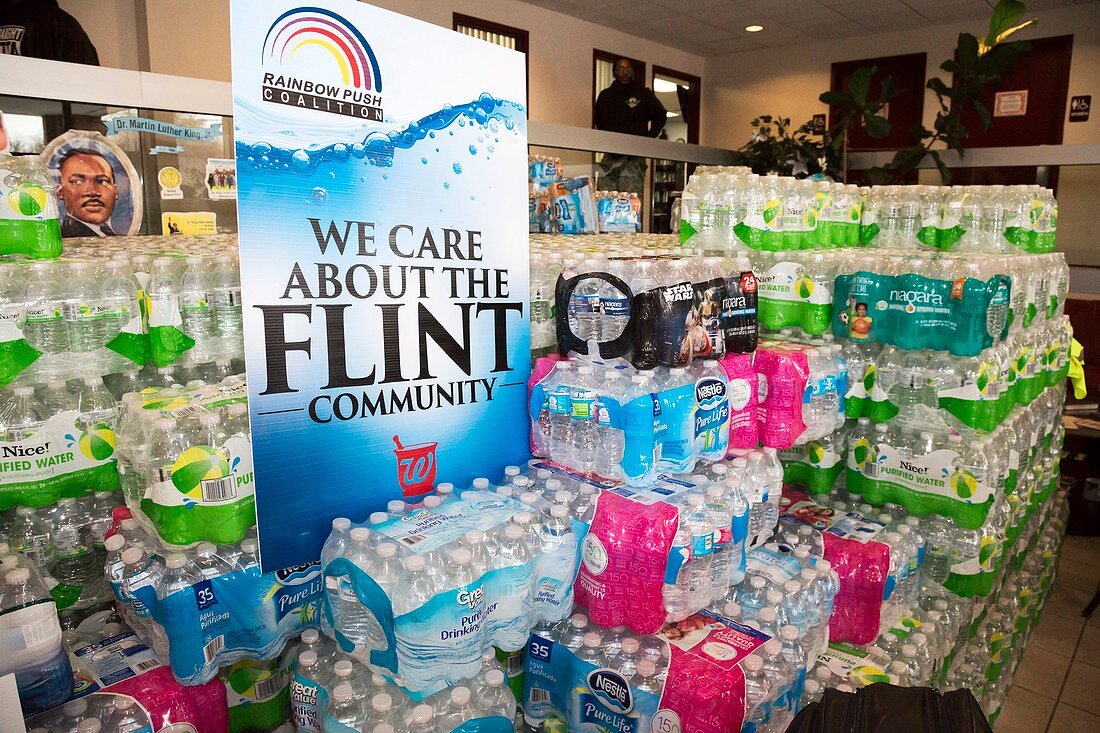 Flint bottled water donation