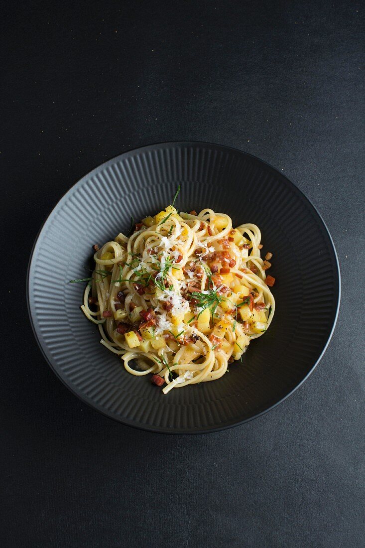 Pasta e Patate, linguine with potatoes, bacon and dried tomatoes